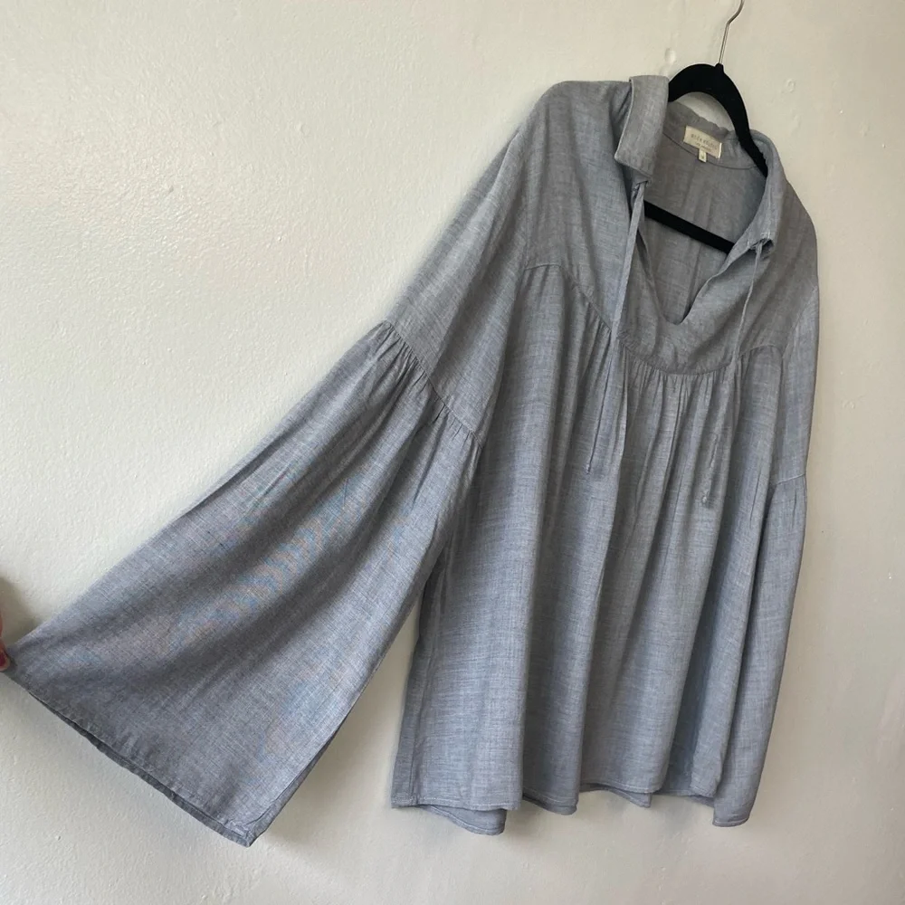 Side Stitch Gray Boho Sleeve Blouse Size M - Picture 6 of 14